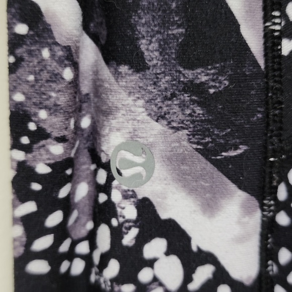 Lululemon Leggings - Picture 3 of 3